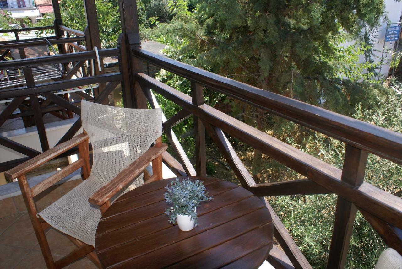Nostos Rooms Ammoulianí Exterior foto